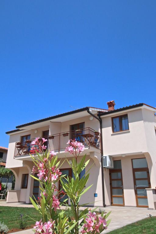 Solaria Apartments Porec Poreč Exterior foto