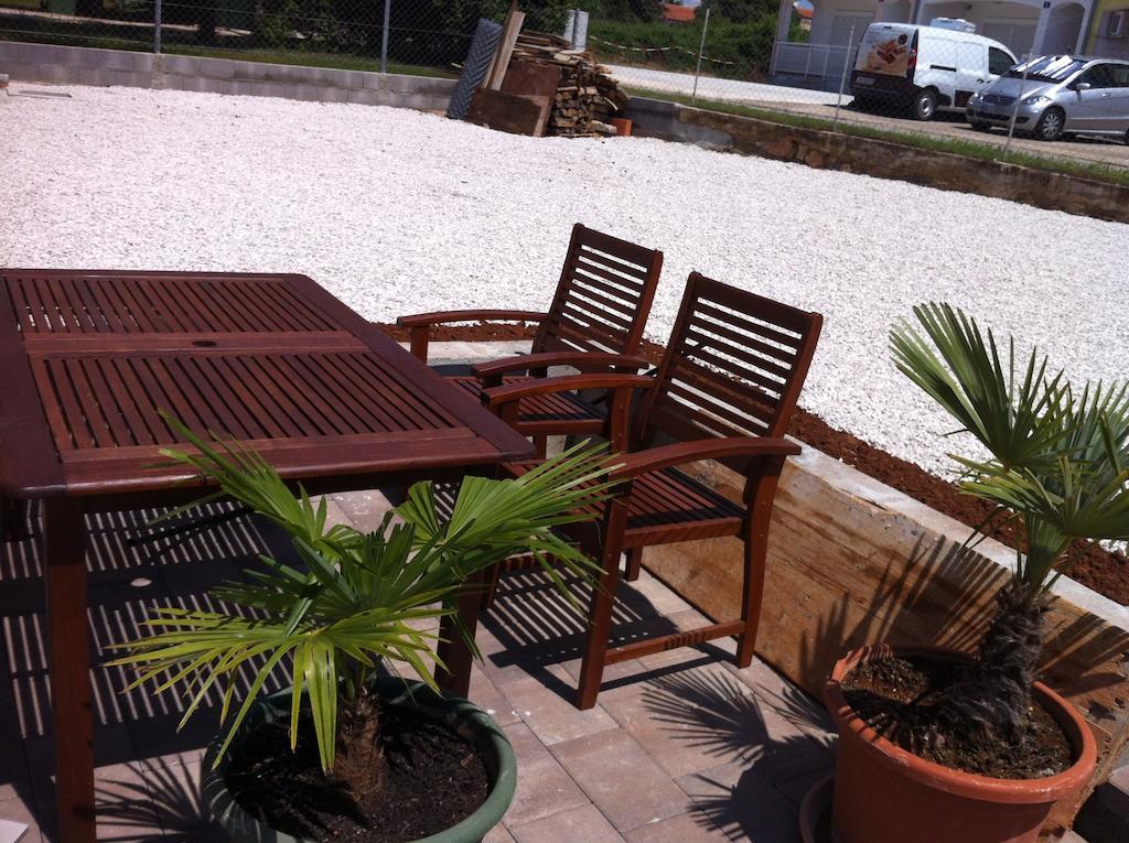 Solaria Apartments Porec Poreč Exterior foto